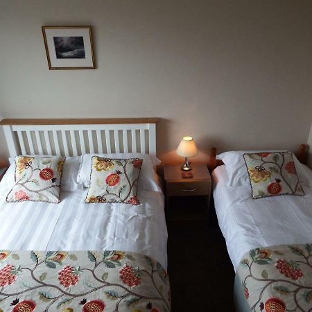 Ty Helyg Bed & Breakfast Saint David’s Eksteriør bilde